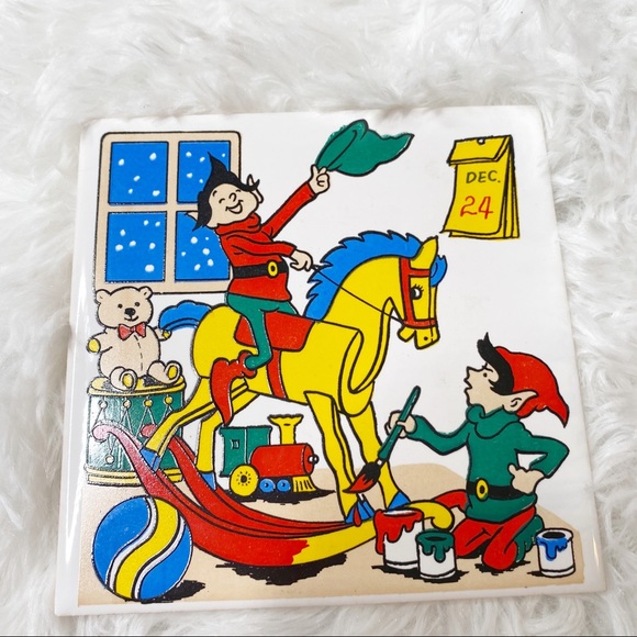 Vintage Set Of Two Christmas Holiday Santa And Elves Ceramic Trivets Decor - Picture 7 of 8